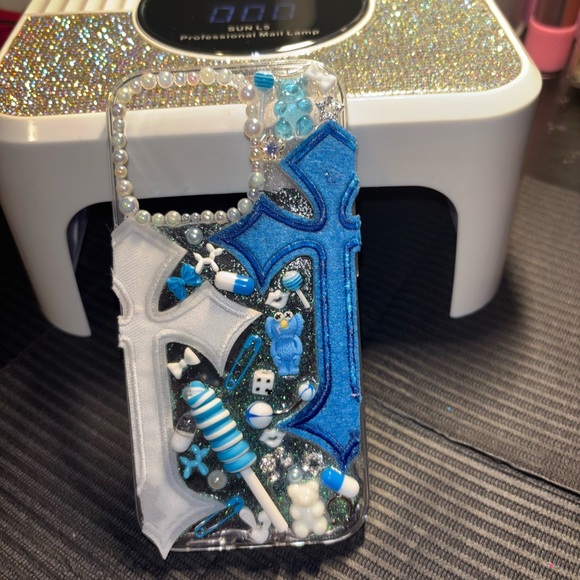 Custom Blue and White Phone Case - Picture 1 of 6